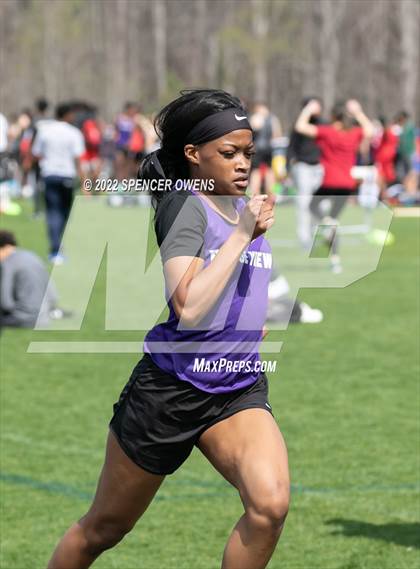 Thumbnail 1 in Clash of the Carolinas photogallery.