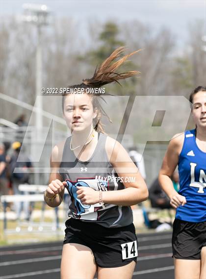 Thumbnail 2 in Clash of the Carolinas photogallery.