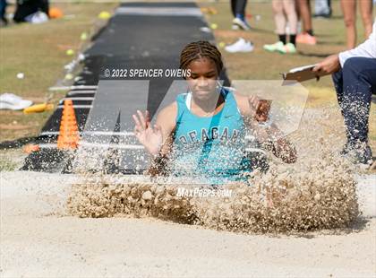 Thumbnail 3 in Clash of the Carolinas photogallery.