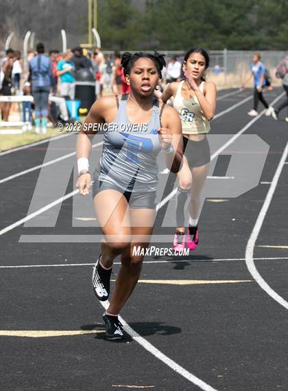 Thumbnail 3 in Clash of the Carolinas photogallery.