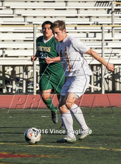 Thumbnail 3 in Blair @ La Canada photogallery.