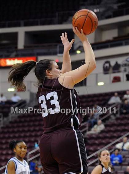 Thumbnail 1 in Reading Central Catholic vs. Steelton-Highspire (D3 Class A Final) photogallery.