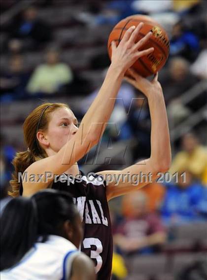 Thumbnail 3 in Reading Central Catholic vs. Steelton-Highspire (D3 Class A Final) photogallery.