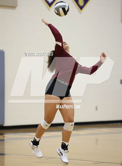 Thumbnail 2 in Canal Winchester vs Liberty Union (Bloom-Carroll Preview) photogallery.
