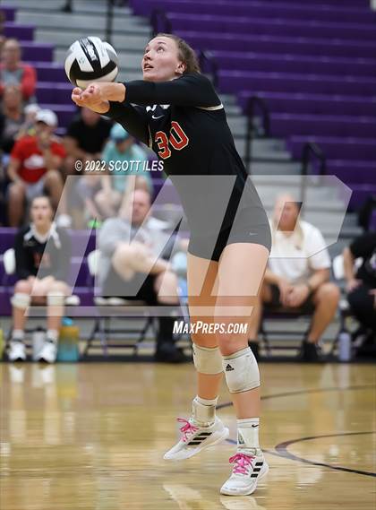 Thumbnail 1 in Canal Winchester vs Liberty Union (Bloom-Carroll Preview) photogallery.