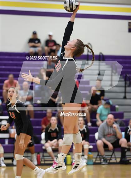 Thumbnail 2 in Canal Winchester vs Liberty Union (Bloom-Carroll Preview) photogallery.