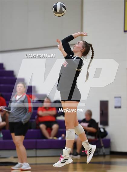 Thumbnail 3 in Canal Winchester vs Liberty Union (Bloom-Carroll Preview) photogallery.