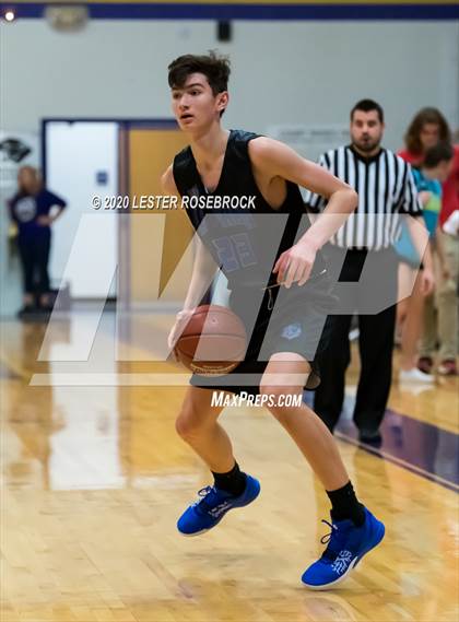 Thumbnail 2 in La Vernia vs Navarro photogallery.