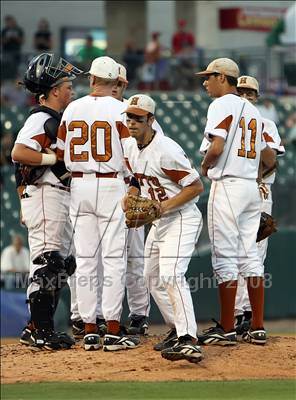 Thumbnail 2 in Hutto vs. Taylor (Texas 3A Regional Final) photogallery.