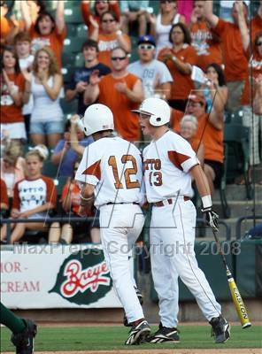 Thumbnail 3 in Hutto vs. Taylor (Texas 3A Regional Final) photogallery.