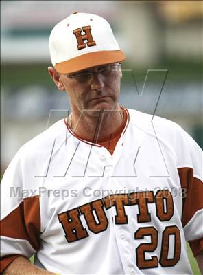 Thumbnail 3 in Hutto vs. Taylor (Texas 3A Regional Final) photogallery.
