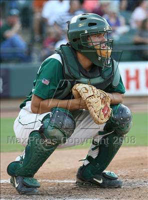 Thumbnail 2 in Hutto vs. Taylor (Texas 3A Regional Final) photogallery.