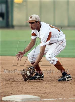 Thumbnail 3 in Hutto vs. Taylor (Texas 3A Regional Final) photogallery.