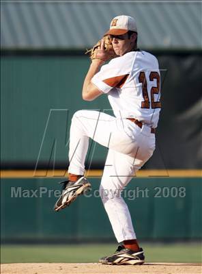 Thumbnail 3 in Hutto vs. Taylor (Texas 3A Regional Final) photogallery.