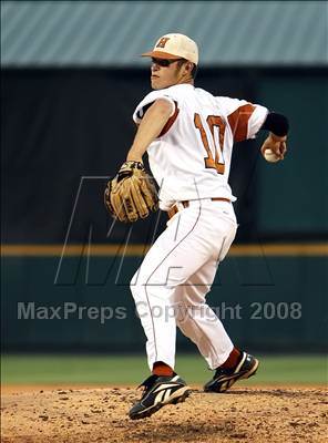 Thumbnail 1 in Hutto vs. Taylor (Texas 3A Regional Final) photogallery.