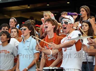 Thumbnail 3 in Hutto vs. Taylor (Texas 3A Regional Final) photogallery.