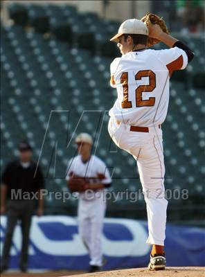 Thumbnail 3 in Hutto vs. Taylor (Texas 3A Regional Final) photogallery.