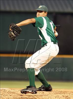 Thumbnail 2 in Hutto vs. Taylor (Texas 3A Regional Final) photogallery.