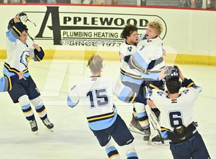Thumbnail 3 in Valor Christian vs. Ralston Valley (CHSAA 5A final) photogallery.