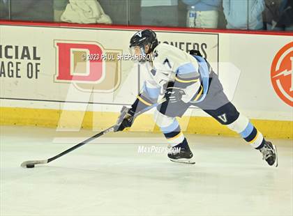 Thumbnail 1 in Valor Christian vs. Ralston Valley (CHSAA 5A final) photogallery.