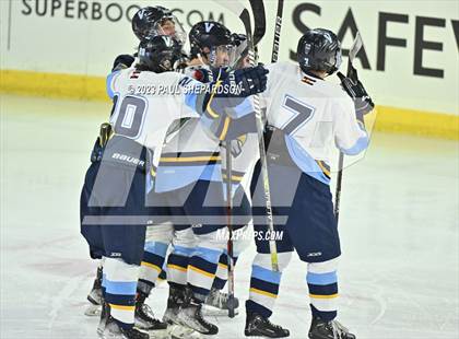 Thumbnail 3 in Valor Christian vs. Ralston Valley (CHSAA 5A final) photogallery.