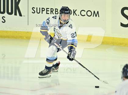Thumbnail 1 in Valor Christian vs. Ralston Valley (CHSAA 5A final) photogallery.