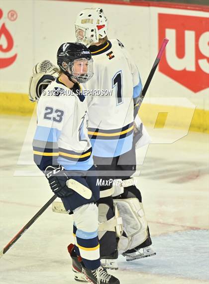Thumbnail 1 in Valor Christian vs. Ralston Valley (CHSAA 5A final) photogallery.