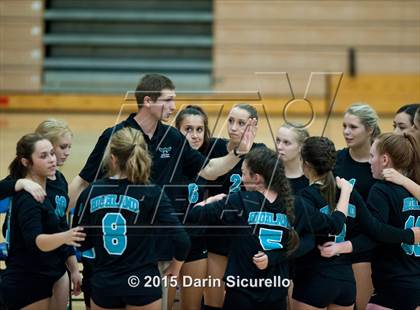 Thumbnail 3 in Mesquite vs. Highland photogallery.