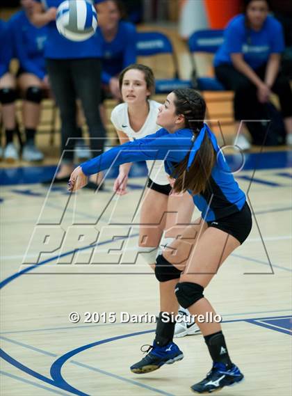 Thumbnail 2 in Mesquite vs. Highland photogallery.