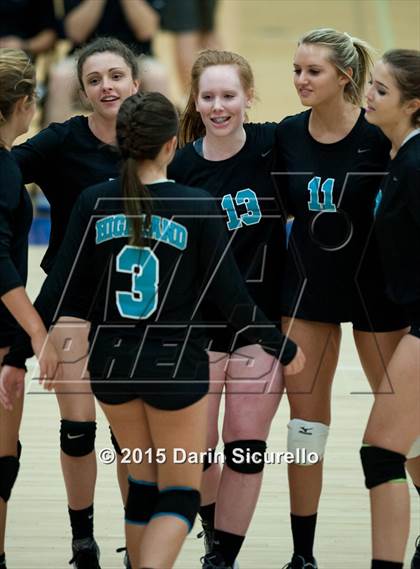 Thumbnail 3 in Mesquite vs. Highland photogallery.