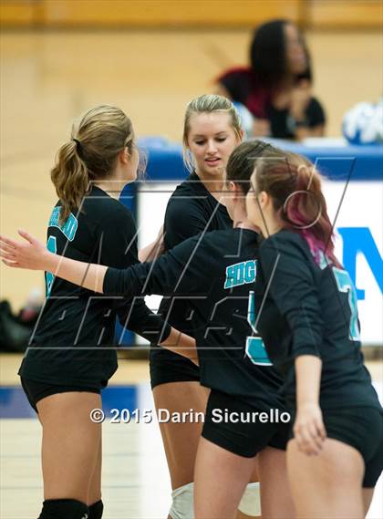 Thumbnail 2 in Mesquite vs. Highland photogallery.