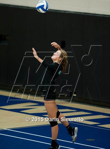 Thumbnail 3 in Mesquite vs. Highland photogallery.