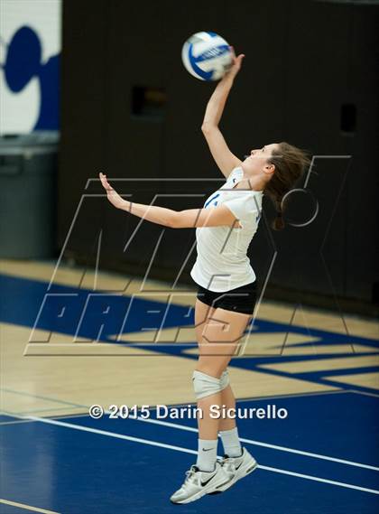 Thumbnail 3 in Mesquite vs. Highland photogallery.