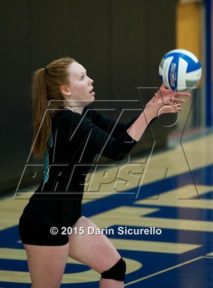 Thumbnail 2 in Mesquite vs. Highland photogallery.