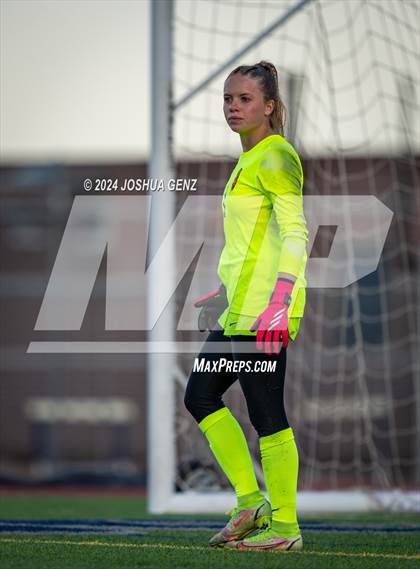 Thumbnail 1 in Boulder @ Rampart photogallery.