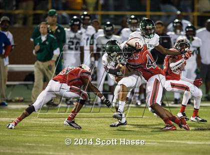 Thumbnail 3 in Oak Park vs. Cass Tech photogallery.