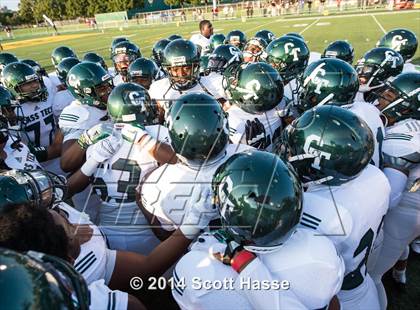 Thumbnail 1 in Oak Park vs. Cass Tech photogallery.
