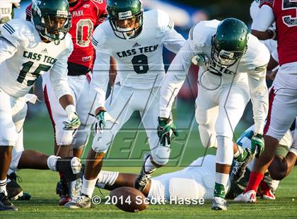 Thumbnail 1 in Oak Park vs. Cass Tech photogallery.