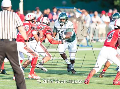 Thumbnail 3 in Oak Park vs. Cass Tech photogallery.