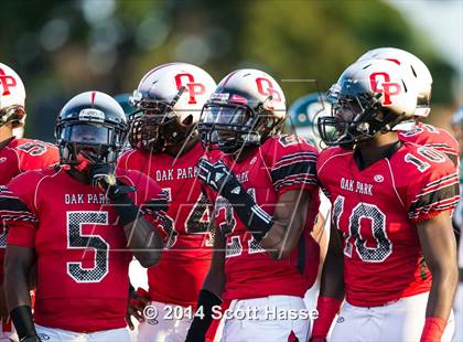 Thumbnail 1 in Oak Park vs. Cass Tech photogallery.