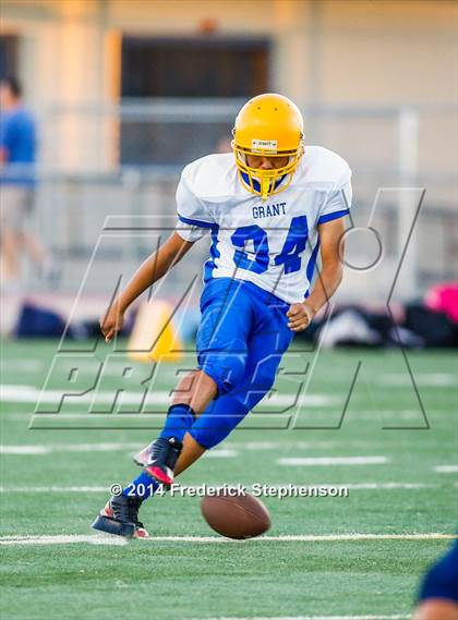 Thumbnail 2 in Grant @ Elk Grove photogallery.
