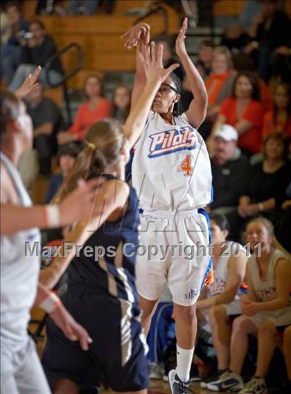 Thumbnail 1 in Rincon Valley Christian vs. St. Joseph Notre Dame (CIF NCS D5 Final) photogallery.