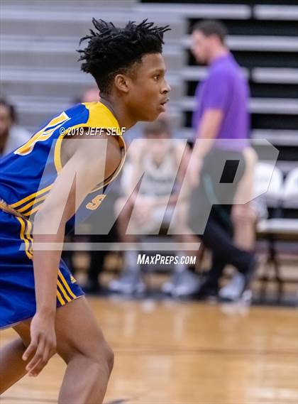 Thumbnail 2 in Oscar Smith @ Hickory photogallery.