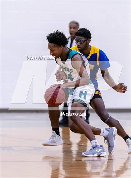 Thumbnail 1 in Oscar Smith @ Hickory photogallery.