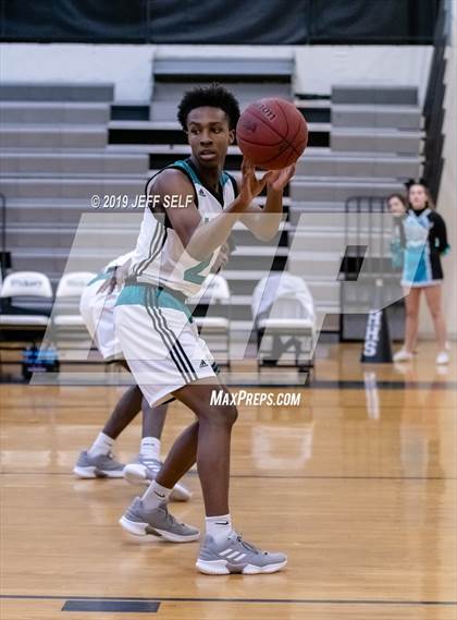 Thumbnail 1 in Oscar Smith @ Hickory photogallery.