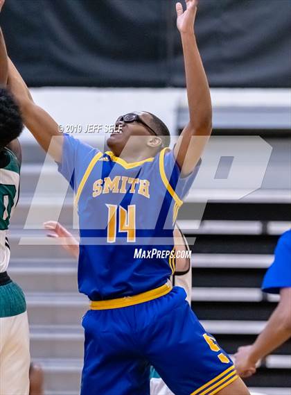 Thumbnail 1 in Oscar Smith @ Hickory photogallery.