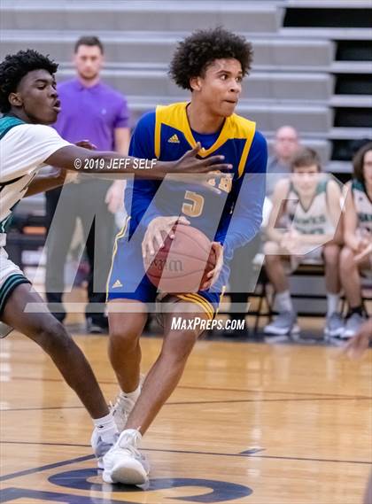 Thumbnail 1 in Oscar Smith @ Hickory photogallery.