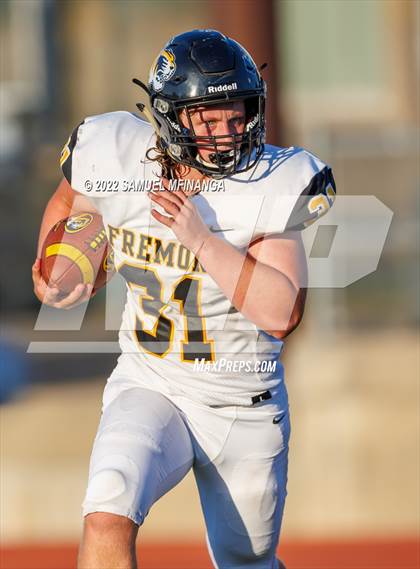 Thumbnail 2 in Fremont vs Lincoln High photogallery.