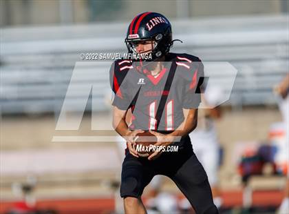 Thumbnail 1 in Fremont vs Lincoln High photogallery.