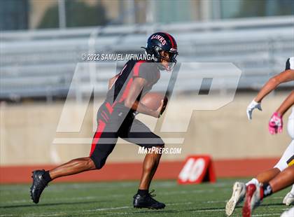 Thumbnail 1 in Fremont vs Lincoln High photogallery.